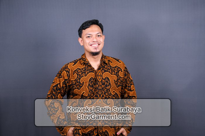 Read more about the article Konveksi Seragam Batik Surabaya